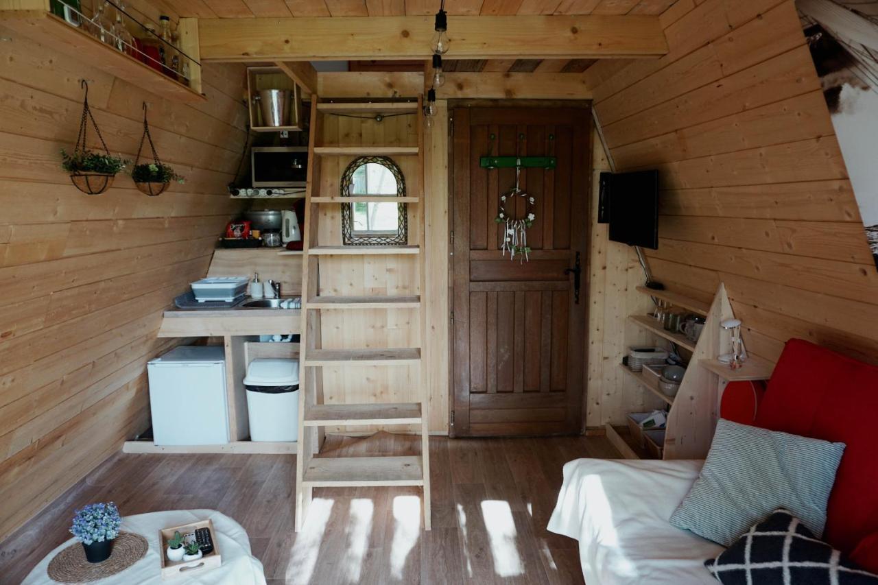 Le Chalet Tipi Avec Jacuzzi Et Jardin Труа Экстерьер фото