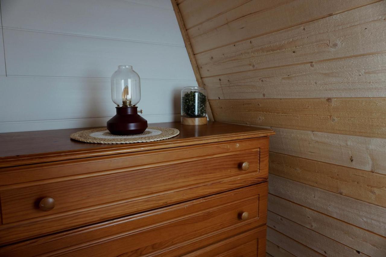 Le Chalet Tipi Avec Jacuzzi Et Jardin Труа Экстерьер фото